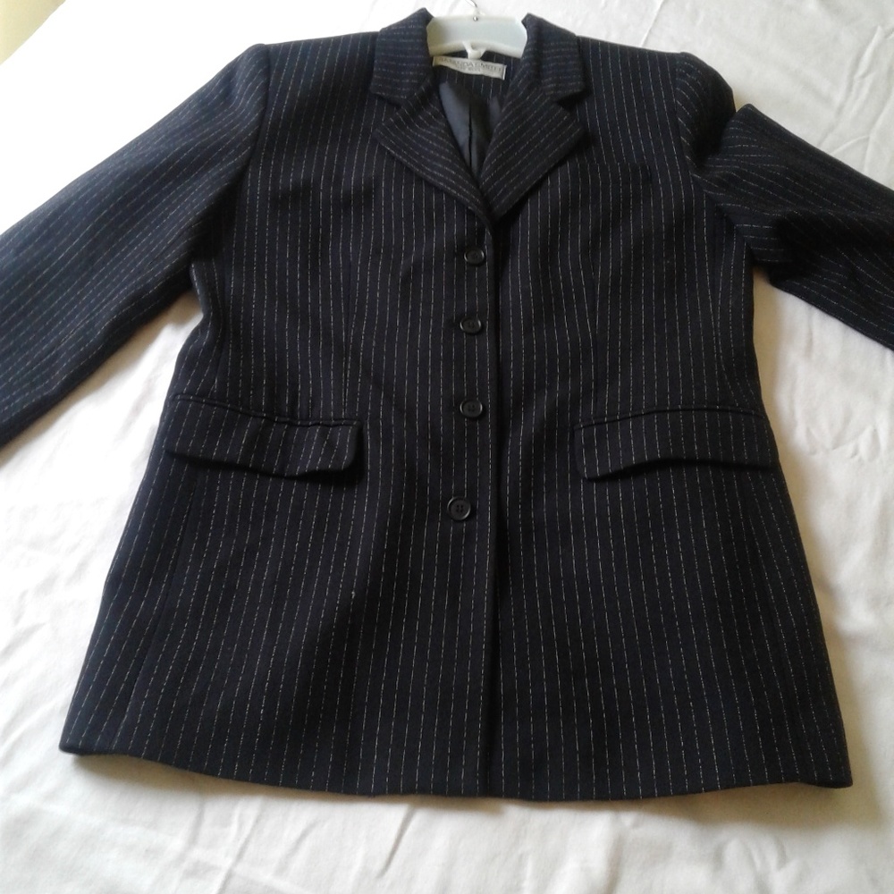 Amanda Smith 100% Pure Wool Pinstripe Jacket